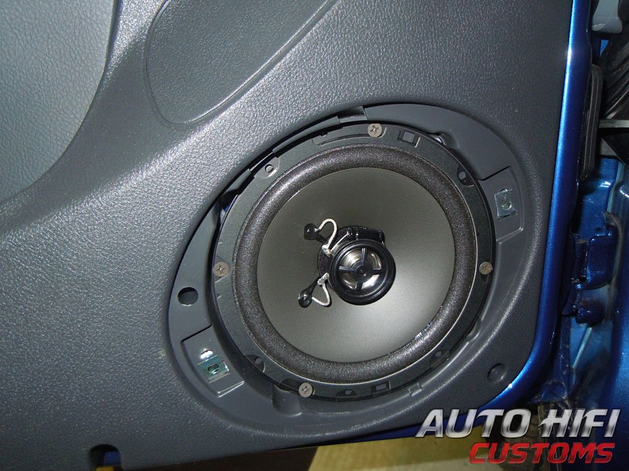 Установка акустики DLS M126 в Fiat Albea