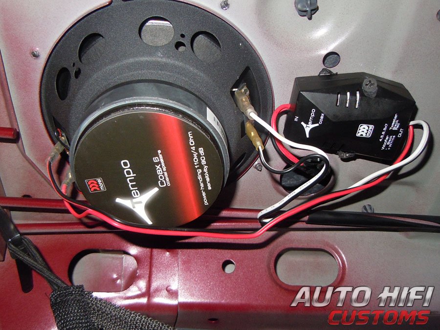 Установка акустики Morel Tempo Coax 6 в Chevrolet Lanos
