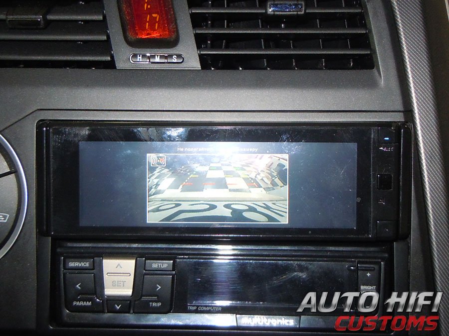Установка камеры заднего вида Alpine HCE-C300R в SsangYong Kyron