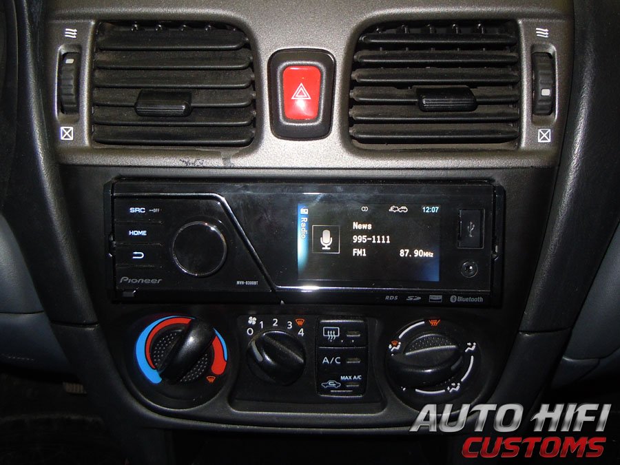 Установка автомагнитолы Pioneer MVH-8300BT в Nissan Almera