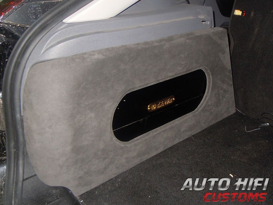Установка усилителя DLS CA650i в Ford Focus 2