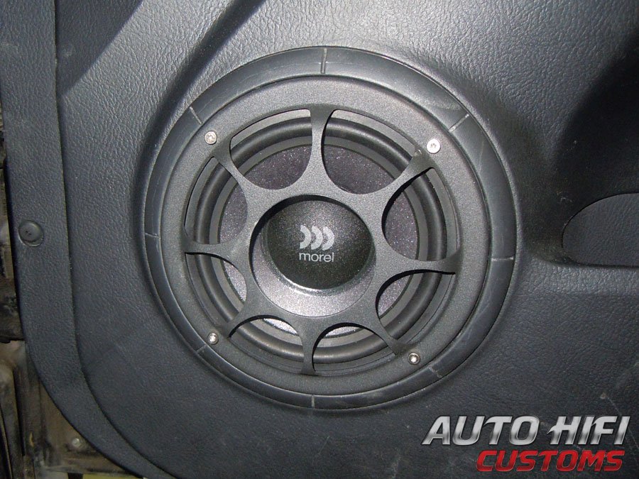 Установка акустики Morel Dotech Ovation 6 в KIA Cerato