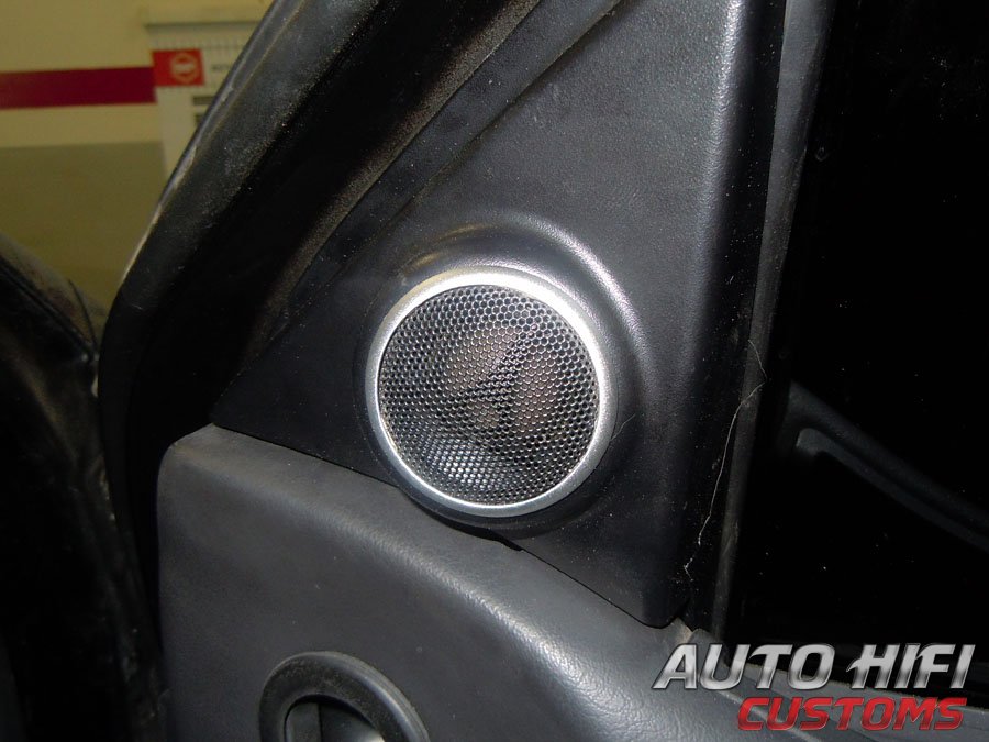 Установка акустики Morel Dotech Ovation 6 в KIA Cerato