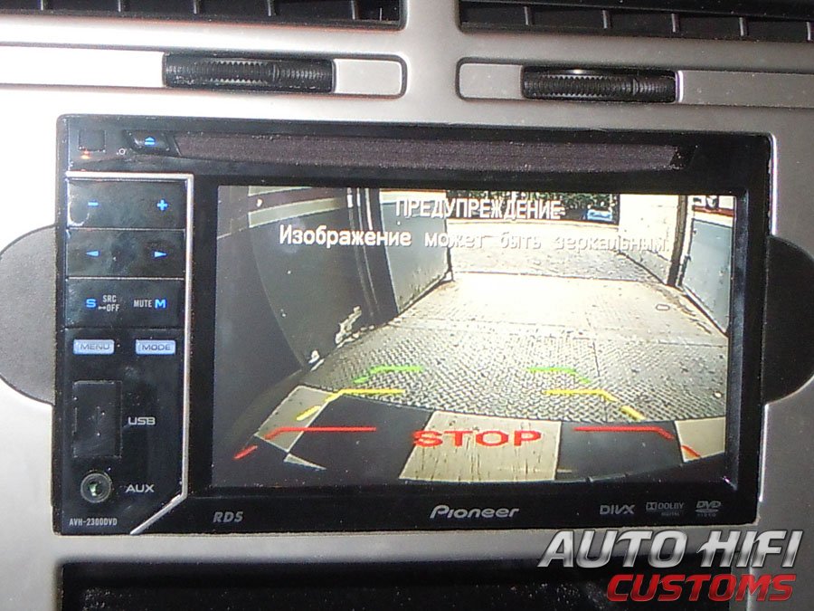 Установка камеры заднего вида AHC CA-003 в Jeep Compass