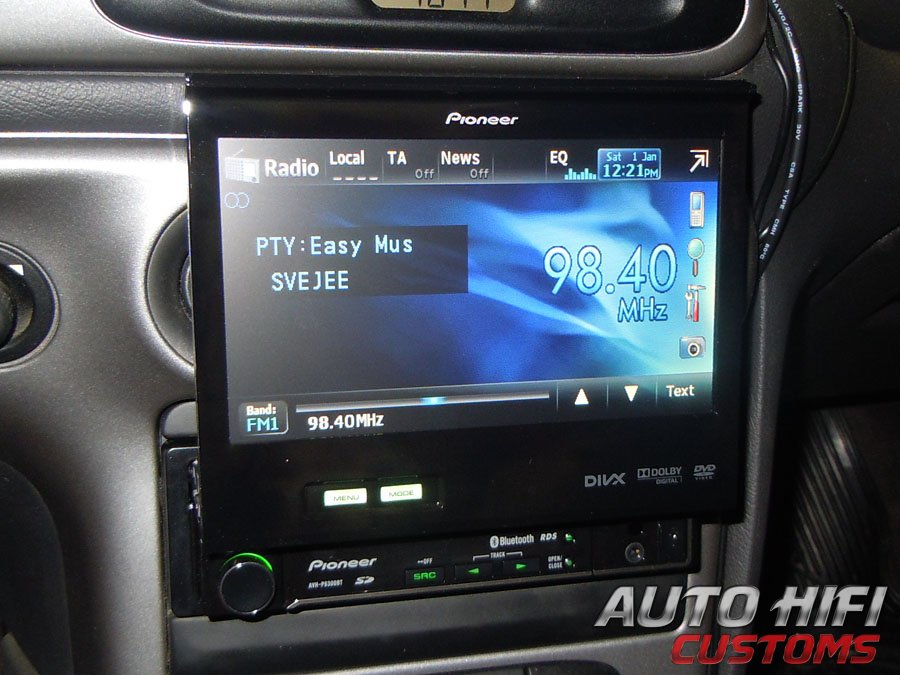 Установка автомагнитолы Pioneer AVH-P6300BT в Ford Mondeo