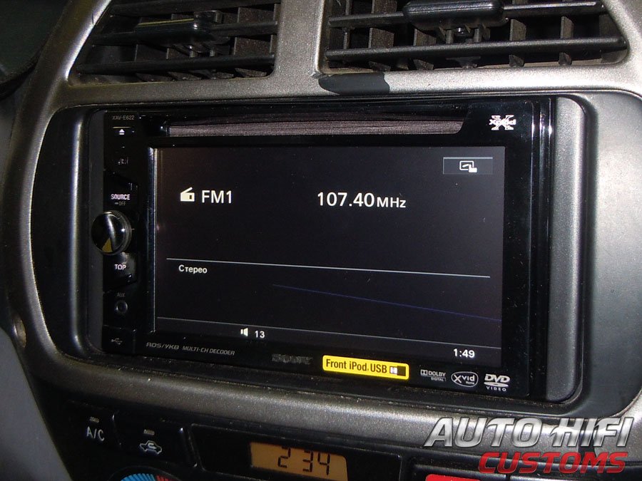Установка автомагнитолы Sony XAV-E622 в Toyota RAV4