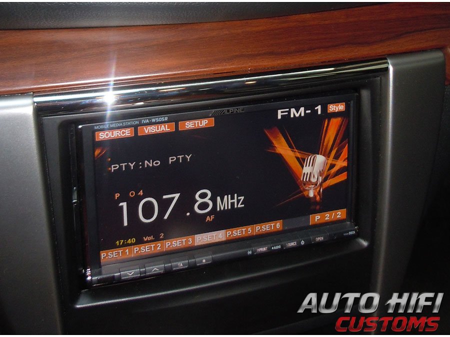 Установка автомагнитолы Alpine IVA-W505R в Nissan Teana (J32)