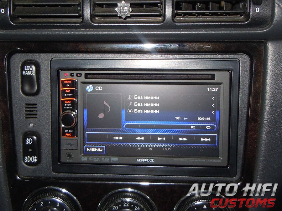 Установка автомагнитолы Kenwood DDX3058 в Mercedes ML (W163)