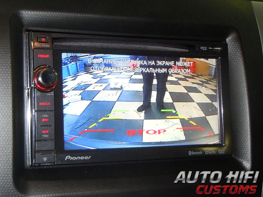 Установка камеры заднего вида AHC CA-003 в Citroen C-Crosser