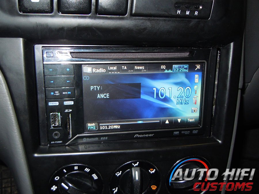 Установка автомагнитолы Pioneer AVH-P3200BT в KIA Spectra
