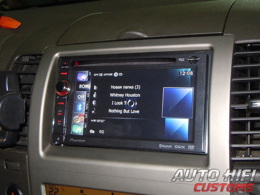 Установка автомагнитолы Pioneer AVIC-F930BT в Nissan Pathfinder