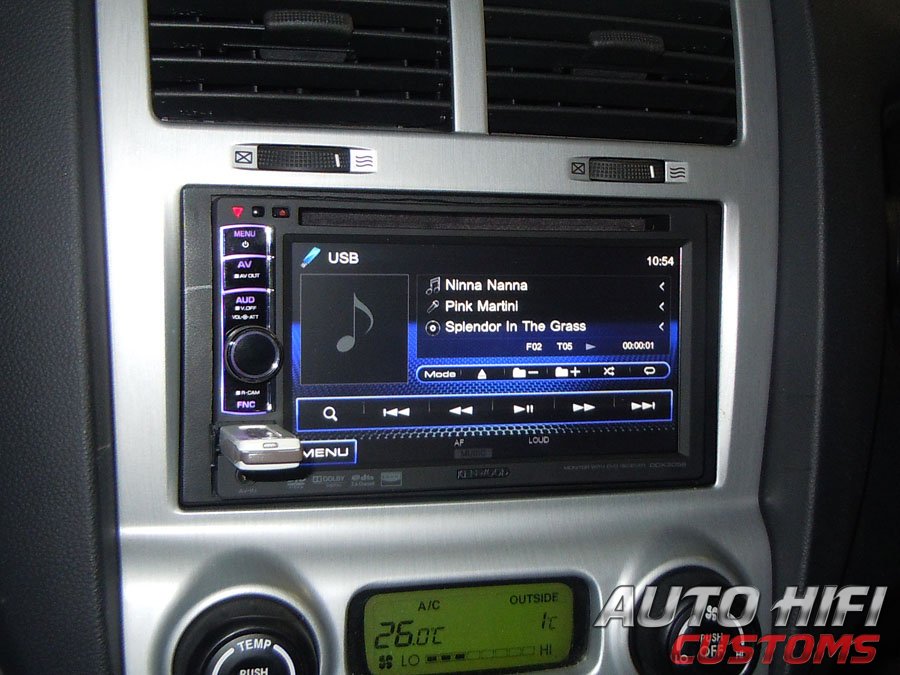 Установка автомагнитолы Kenwood DDX3058 в KIA Sportage II (KM)