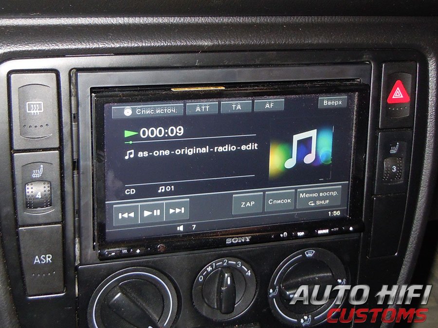 Установка автомагнитолы Sony XAV-E70BT в Volkswagen Passat