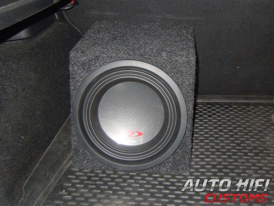 Установка сабвуфера Alpine SWR-1043D box в Ford Mondeo