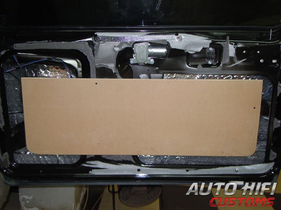 Установка акустики Morel Maximo Coax 6 в UAZ