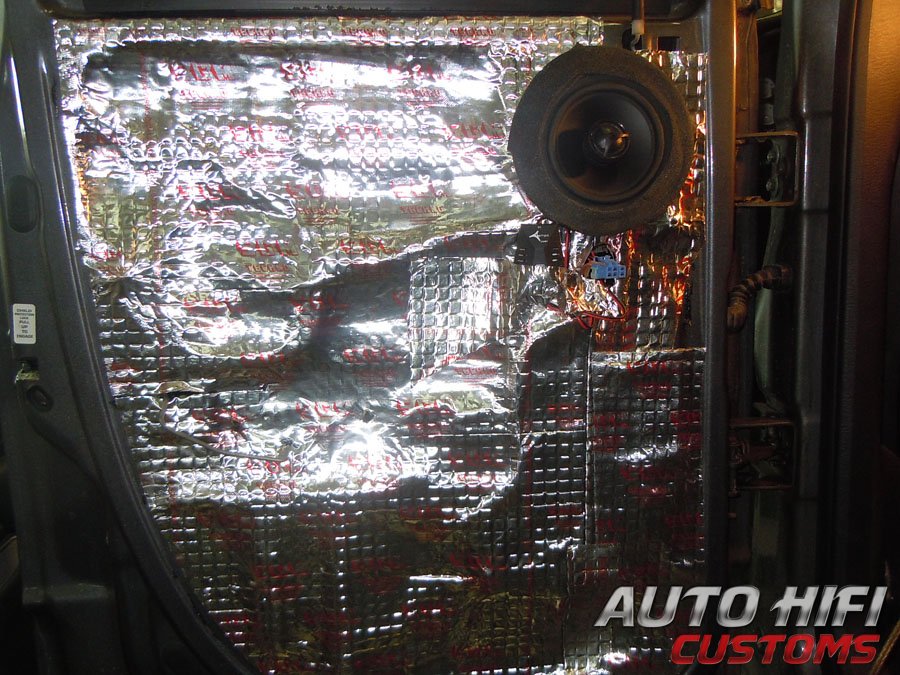 Установка акустики Morel Tempo Coax 5 в Dodge Ram 1500