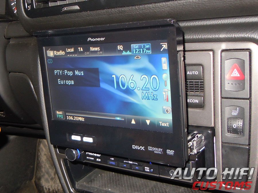Установка автомагнитолы Pioneer AVH-P6300BT в Volkswagen Passat