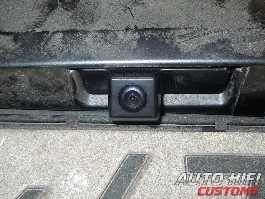Установка камеры заднего вида AVEL AVS312CPR (#063) в Nissan Qashqai