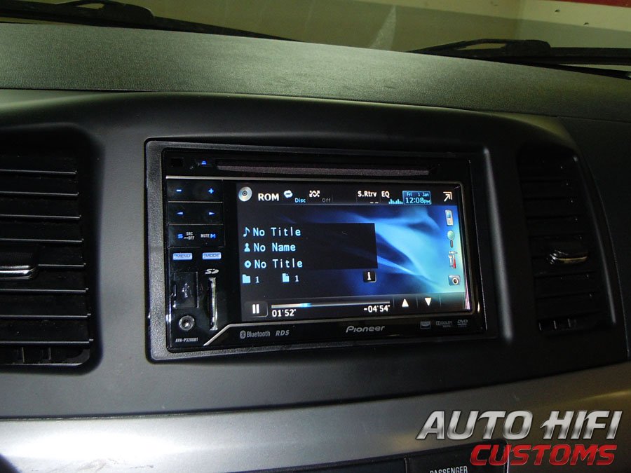 Установка автомагнитолы Pioneer AVH-P3200BT в Mitsubishi Lancer X