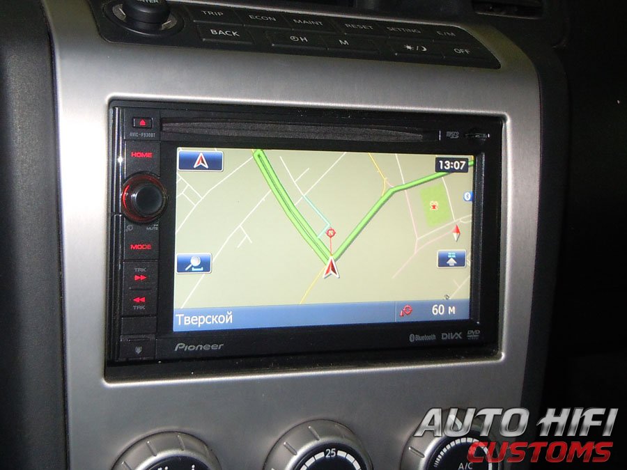 Установка автомагнитолы Pioneer AVIC-F930BT в Nissan Murano