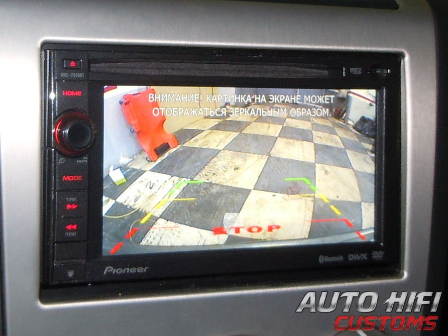 Установка камеры заднего вида AHC CA-003 в Nissan Murano