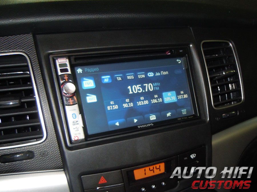 Установка автомагнитолы Philips CID2680 в SsangYong Actyon