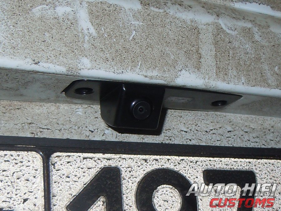Установка камеры заднего вида AVEL AVS312CPR (#023) в KIA Ceed