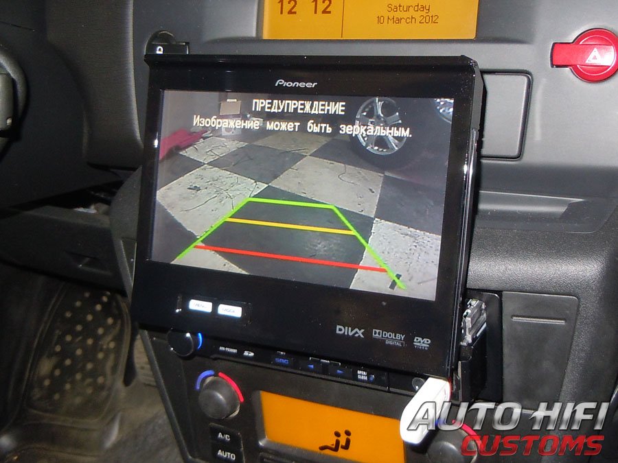 Установка автомагнитолы Pioneer AVH-P6300BT в Citroen C4