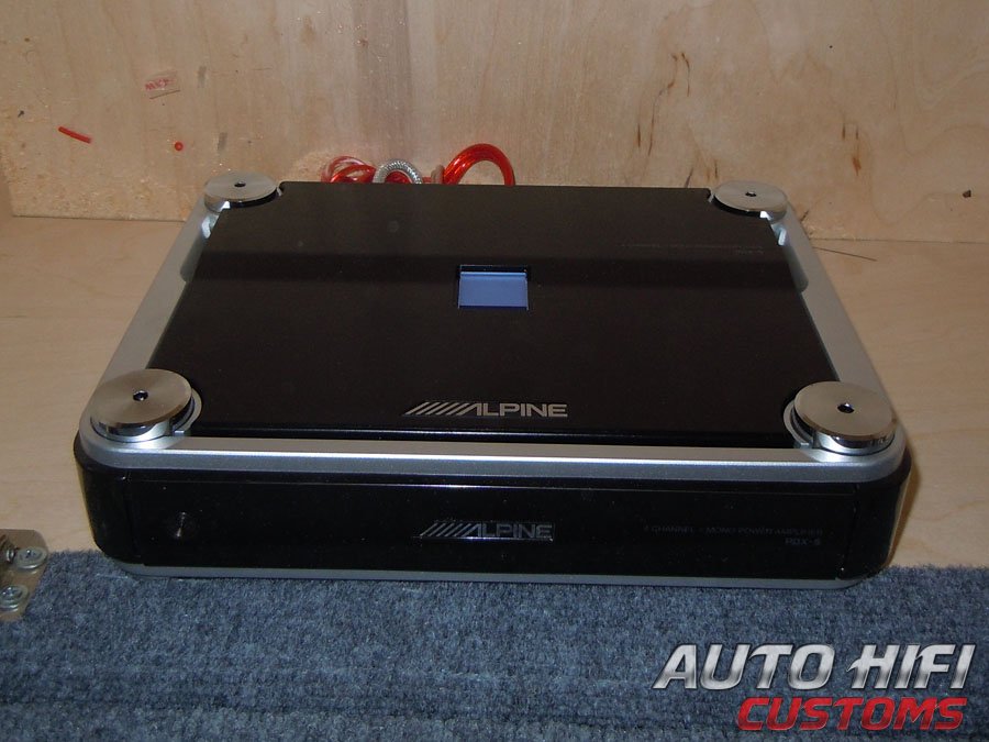 Установка усилителя Alpine PDX5 в Toyota Land Cruiser 100