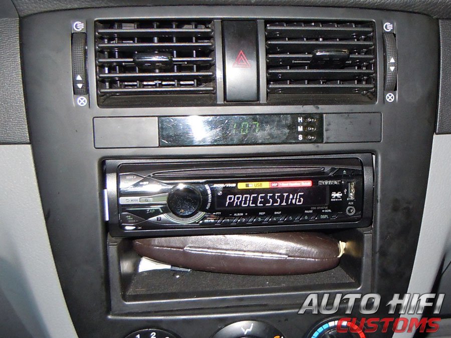 Установка автомагнитолы Sony CDX-GT457UE в Chevrolet Lacetti