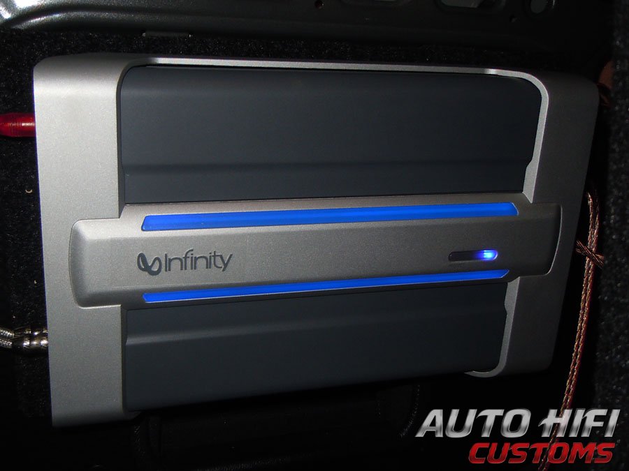 Установка усилителя Infinity REF 475A в Nissan Almera