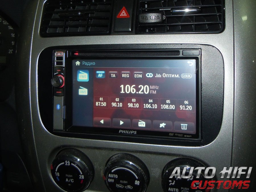Установка автомагнитолы Philips CID2680 в Suzuki Liana