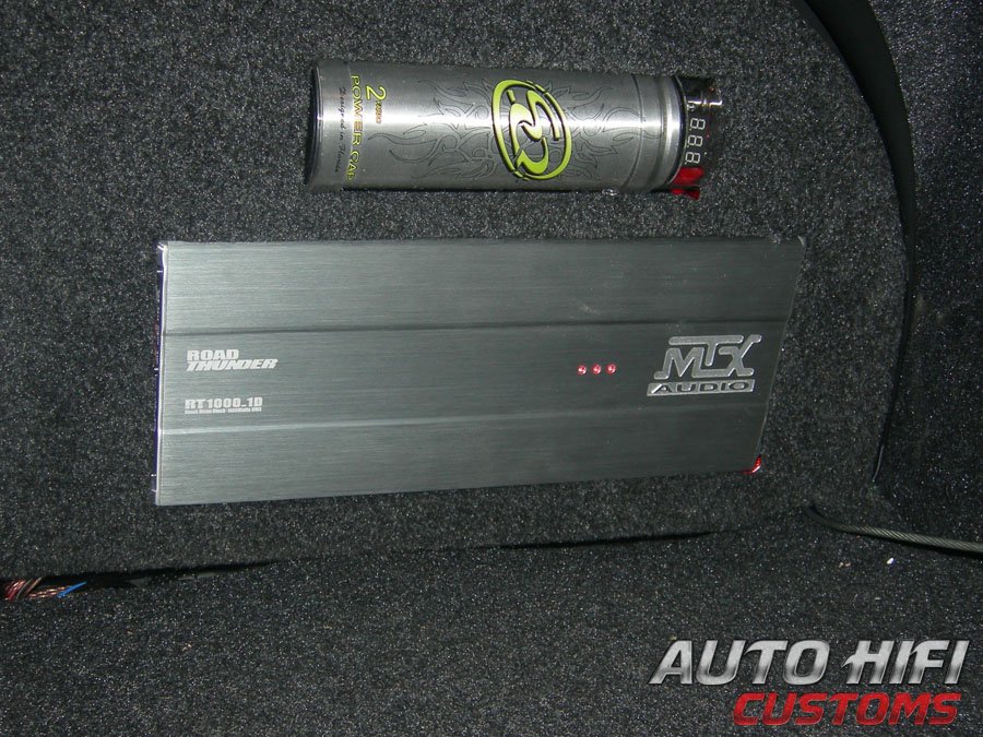 Установка усилителя MTX RT1000.1D в Mazda 3 (II)