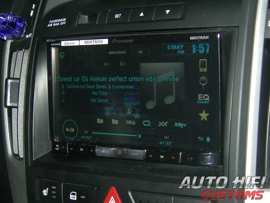 Установка автомагнитолы Pioneer AVH-P8400BT в KIA Sorento II (XM)
