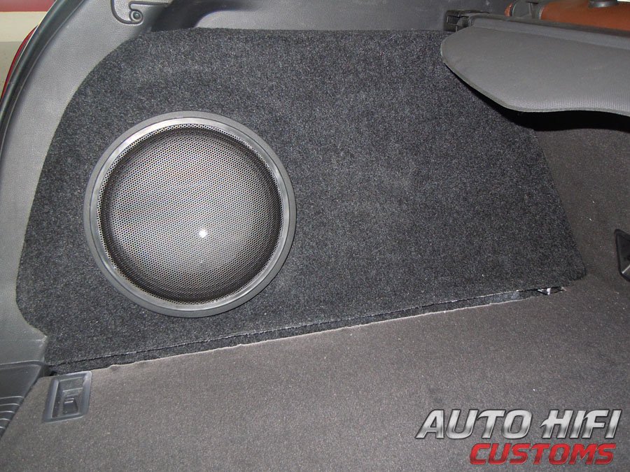 Установка сабвуфера Alpine SWR-1043D в Opel Antara