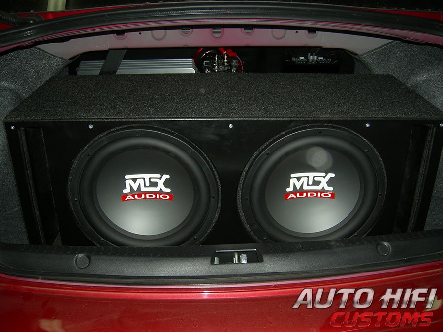 Установка сабвуфера MTX RT12-04x2 vented box в Mitsubishi Lancer