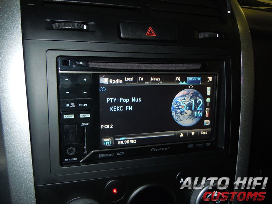 Установка автомагнитолы Pioneer AVH-P3200BT в Suzuki Grand Vitara