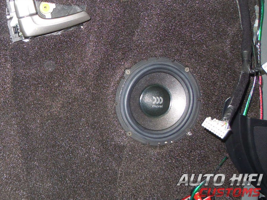 Установка акустики Morel Dotech Ovation 6 в Hyundai ix35