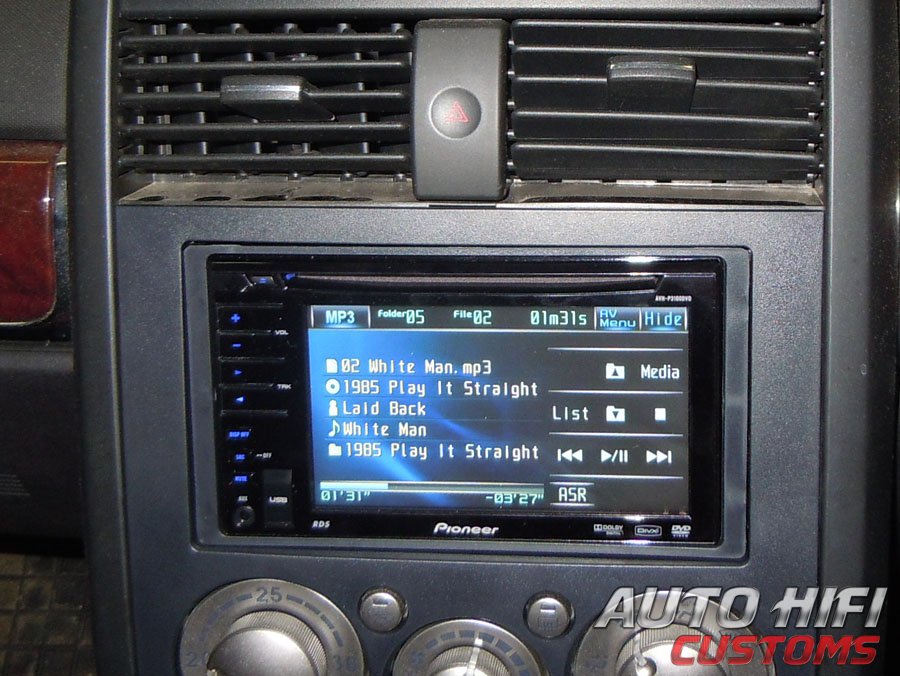 Установка автомагнитолы Pioneer AVH-P3100DVD в Mitsubishi Galant