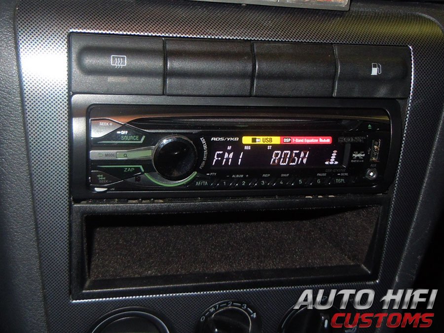 Установка автомагнитолы Sony CDX-GT457UE в Skoda Octavia (A4)