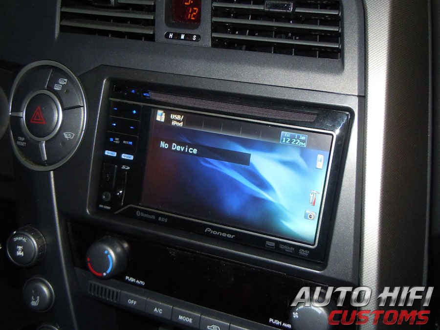 Установка автомагнитолы Pioneer AVH-P3200BT в SsangYong Kyron