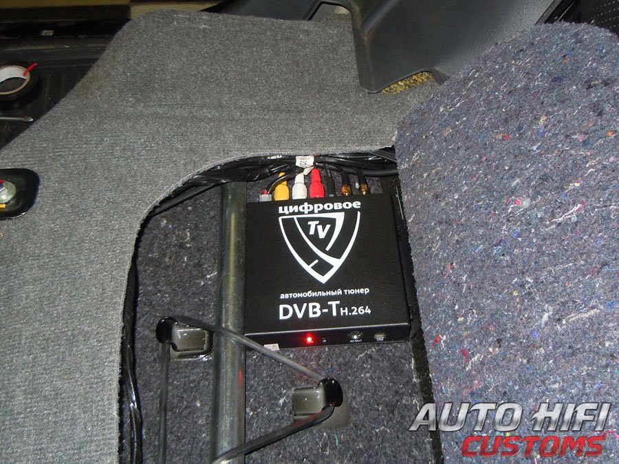 Установка ТВ-тюнера Digital TV DVB-T в Mitsubishi Pajero Sport